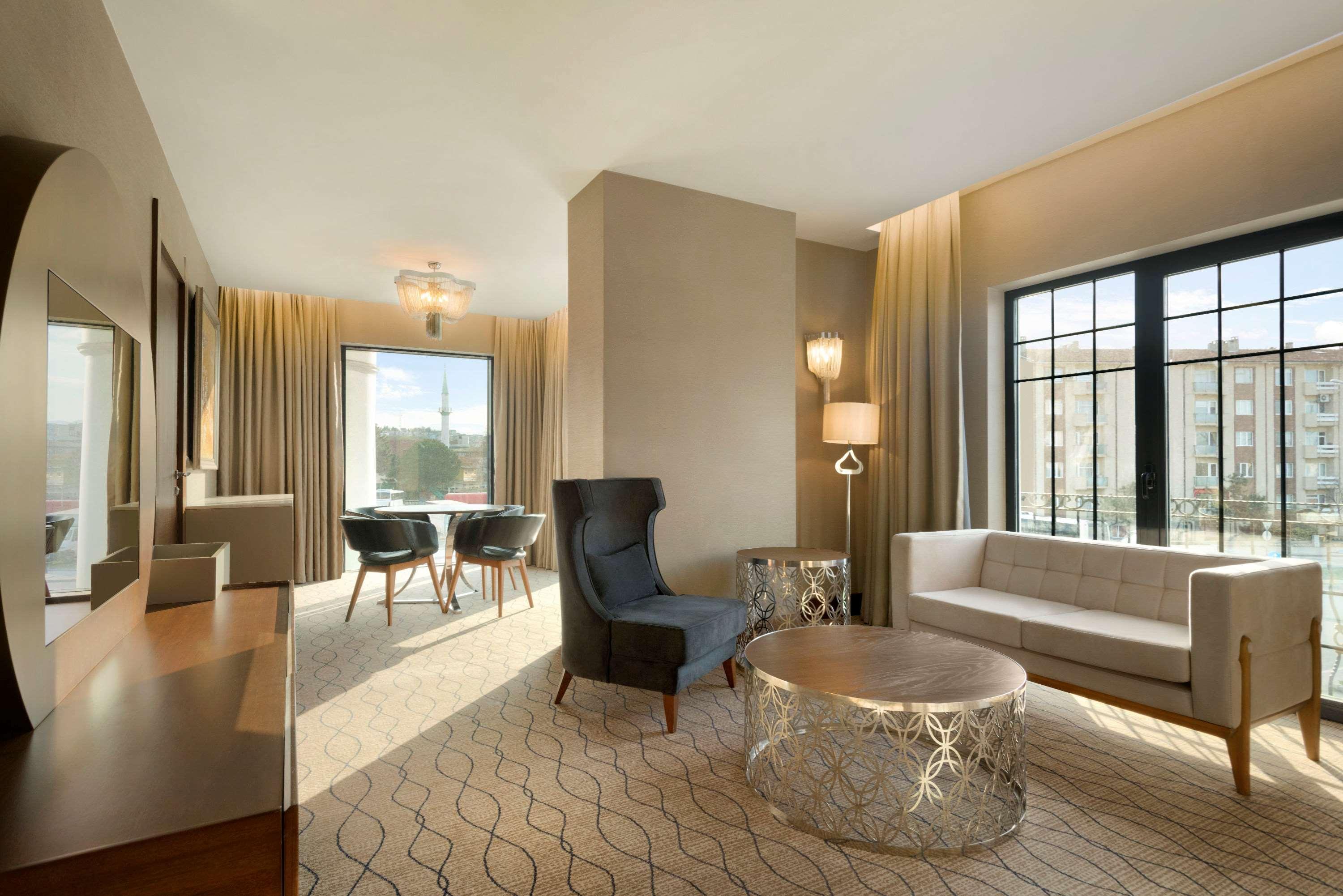 Ramada by Wyndham Sakarya Hotel Bagian luar foto