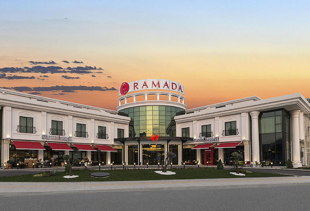 Ramada by Wyndham Sakarya Hotel Bagian luar foto